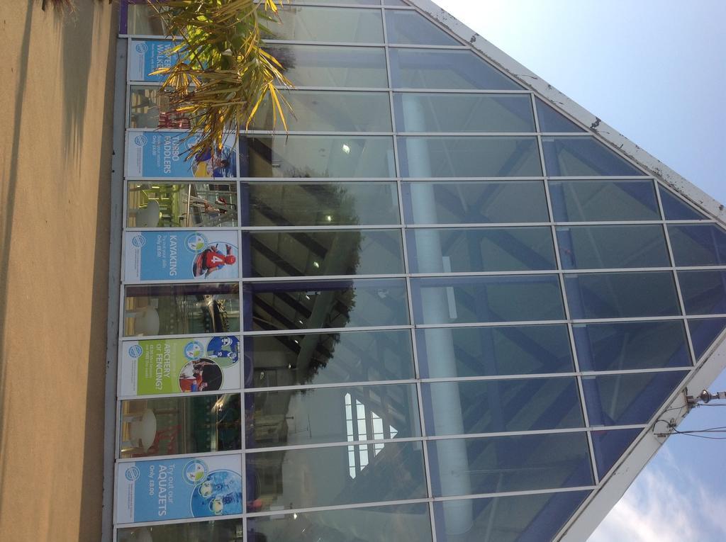 Ritz Summerhouse Hotel Newport Beach Exterior foto